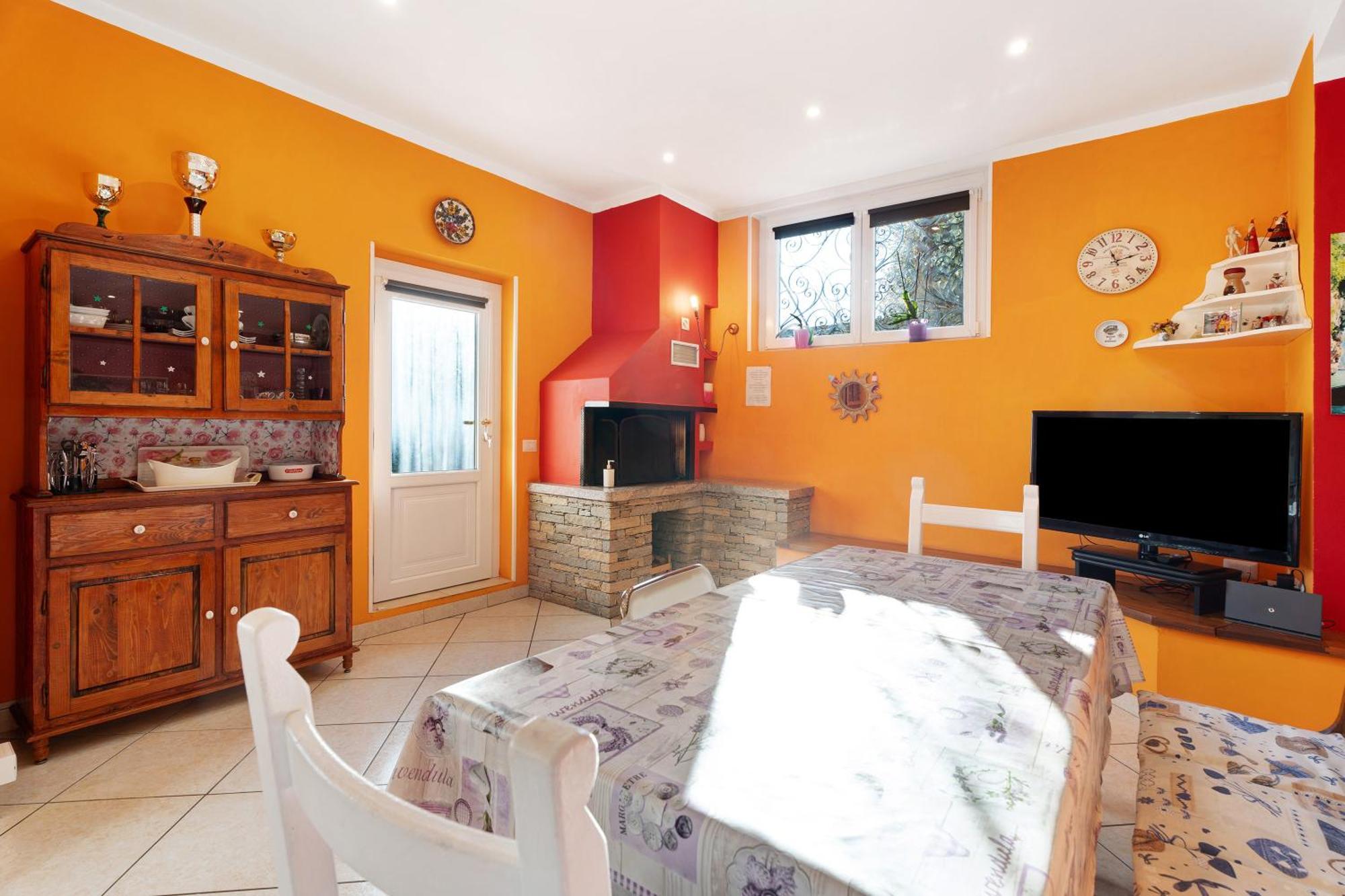 Casa Bella Apartment Intra Bagian luar foto